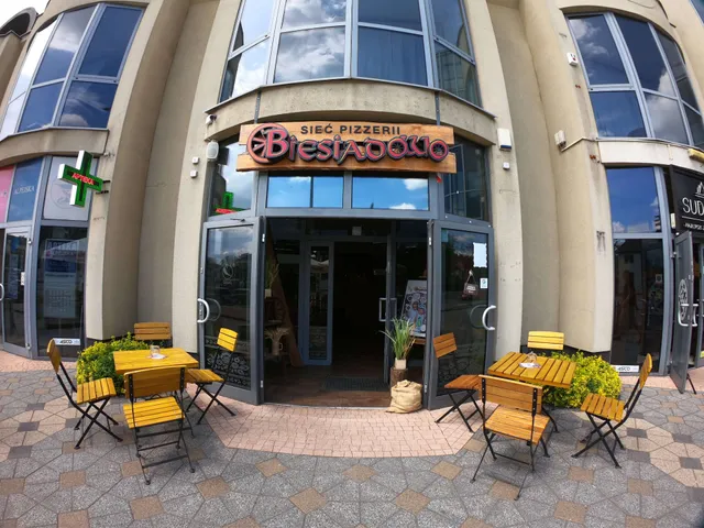 Biesiadowo Oporów Wrocław