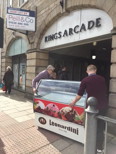 Leonardini gelato boutique