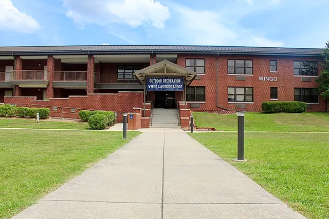 Arnold AFB Wingo Lakeside Lodge