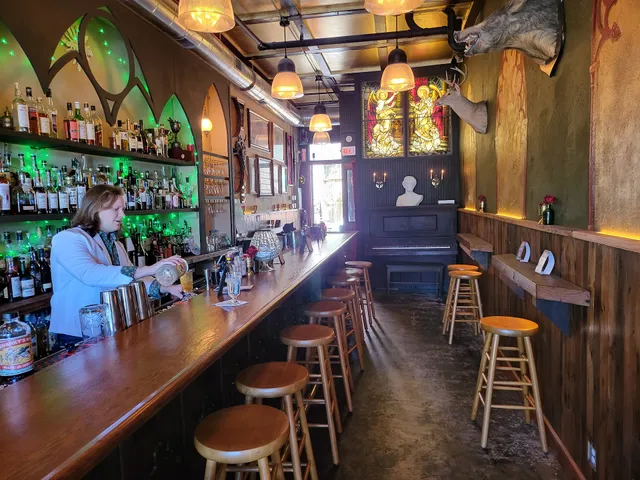 The Hawthorn Minibar and Lounge