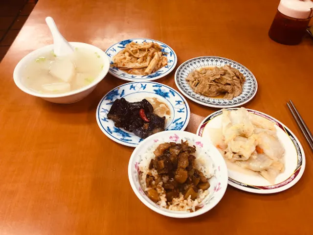 龍門客棧肉燥飯