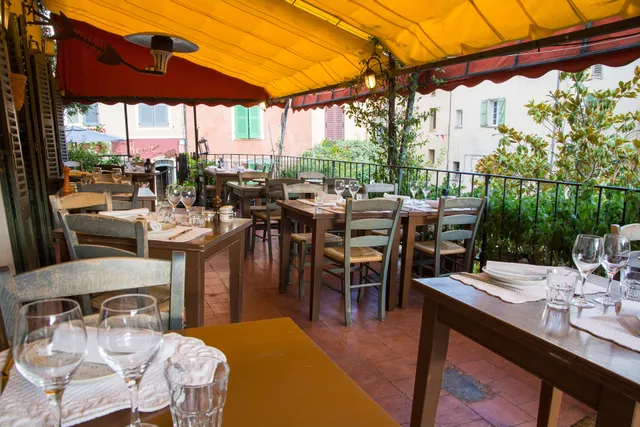 Le France Restaurant