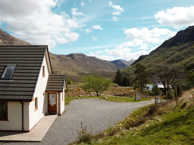 Rocky Mountain View Cottage