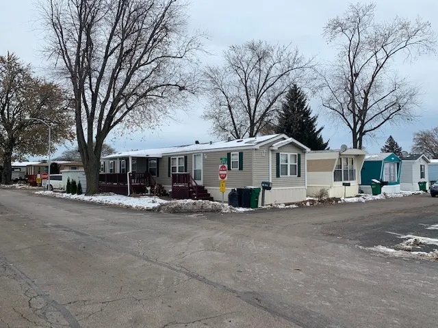 Country Club Woods Manufactured Home Community