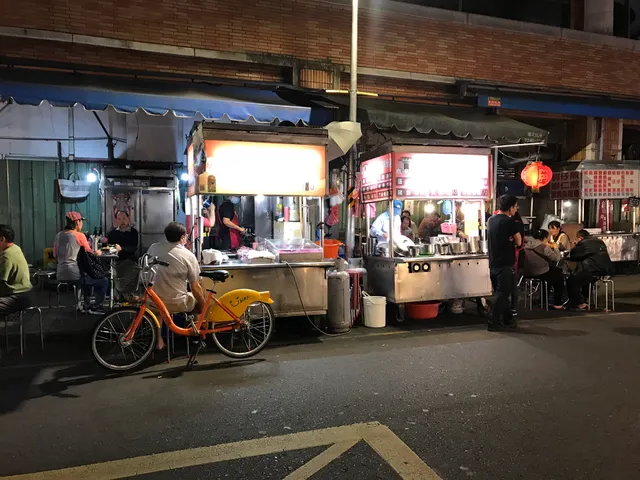鹿港蛋炒飯排骨湯