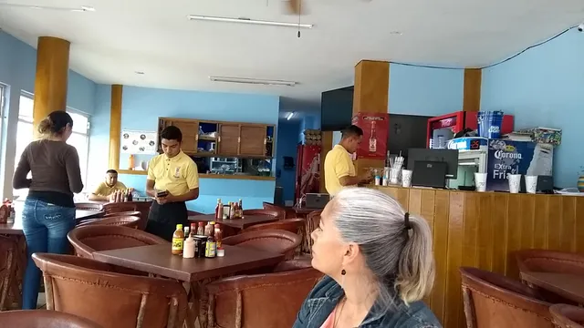 Mariscos Y Micheladas El Pirata