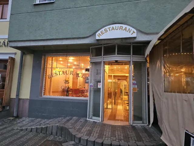 Hotel & Reštauracia Centrál