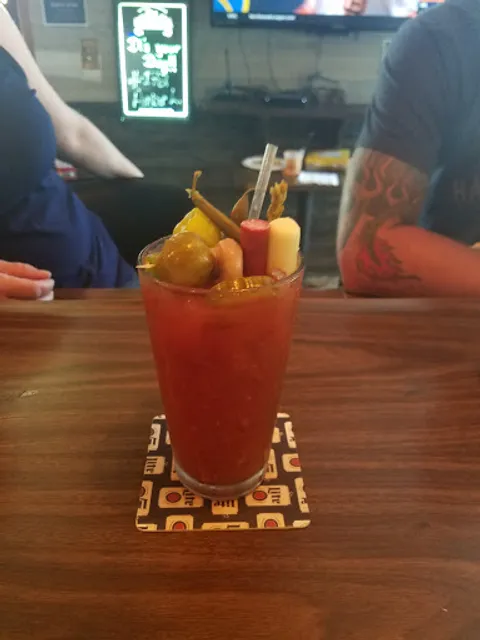 Mary's Caddyshack And Grill