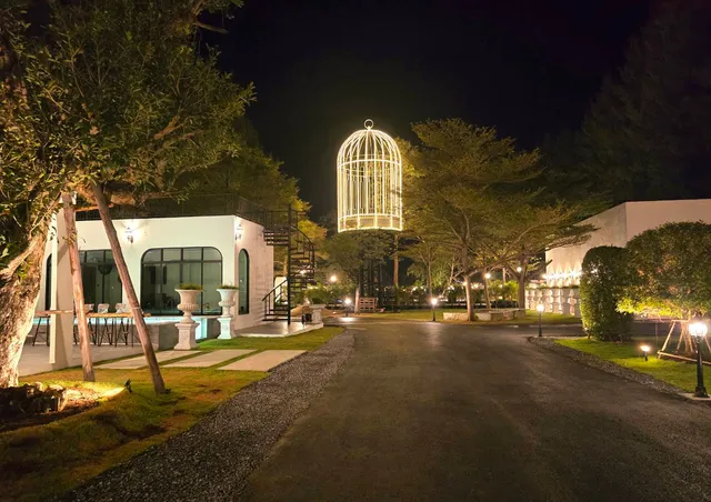 SkyBird Lake View สกายเบิร์ด เลค วิว