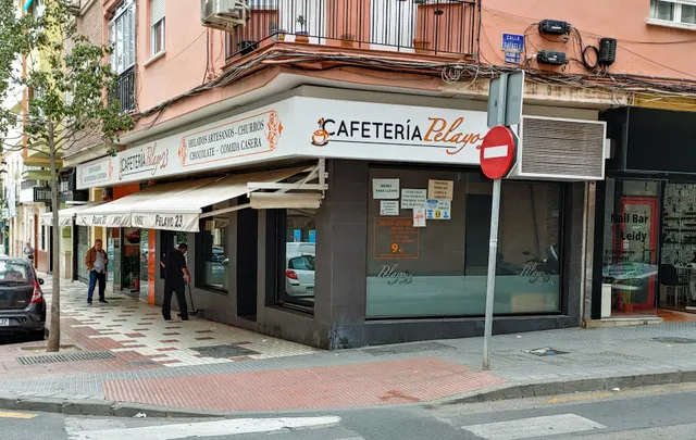 Cafetería Pelayo 23