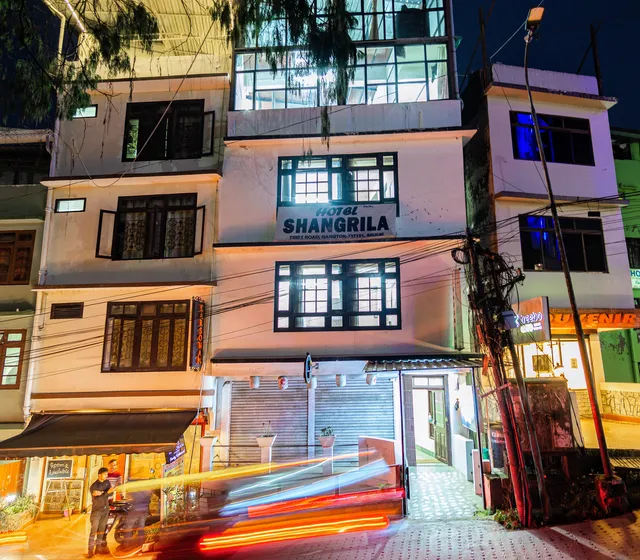 Hotel Shangrila, Tibet Road.