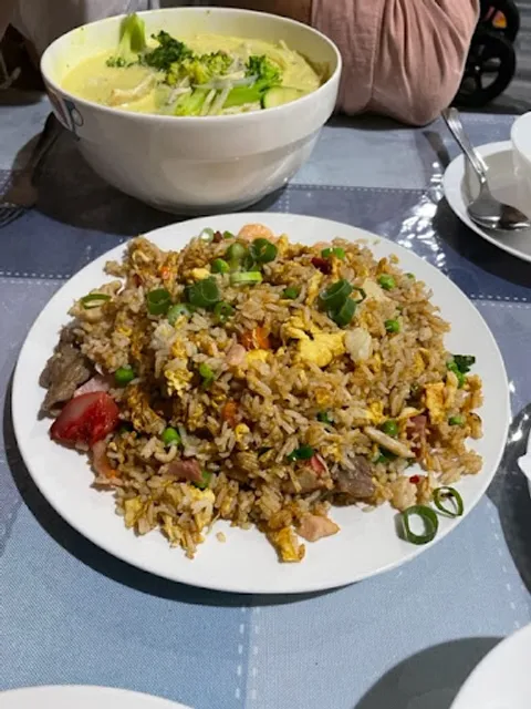 The Oaks Chinese Food