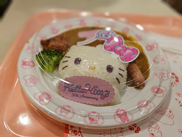 Character Food Court