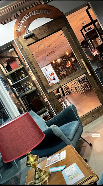 Basilico Fresco Pizza E Cucina