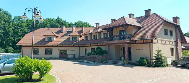 ForRest Hotel & Restaurant