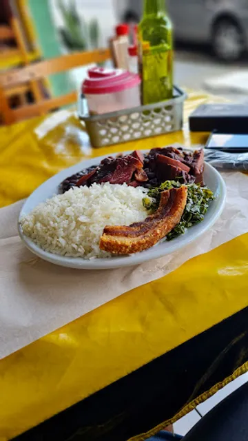 Restaurante e Lanchonete Família