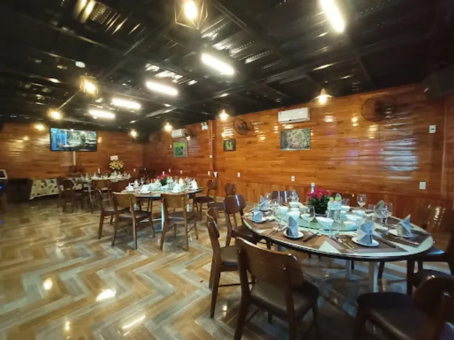 NHÀ HÀNG CÁNH BUỒM - KARSTPEARL