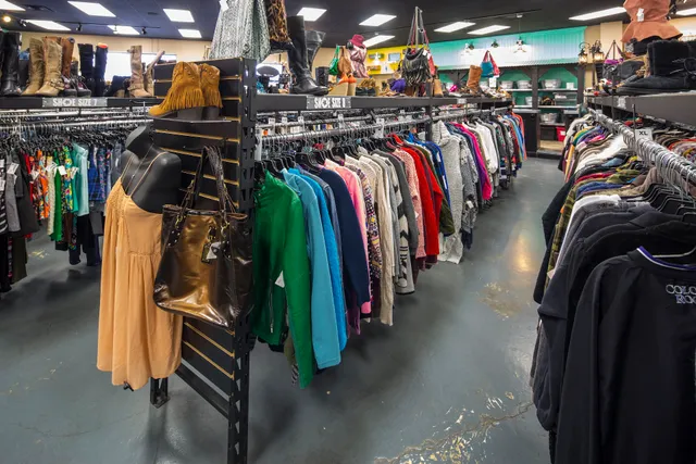 Runway Fashion Exchange