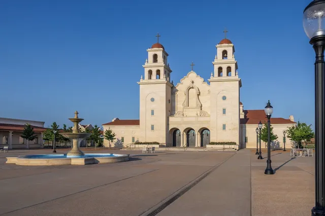 Holiday Inn Express & Suites Oklahoma City Mid - Arpt Area by IHG