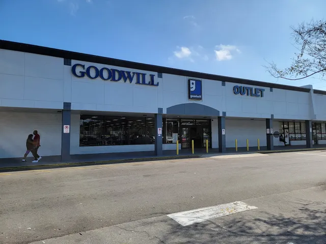 Goodwill - Pine Hills Outlet