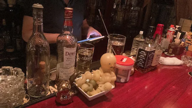 Taro's Bar Crow's Nest