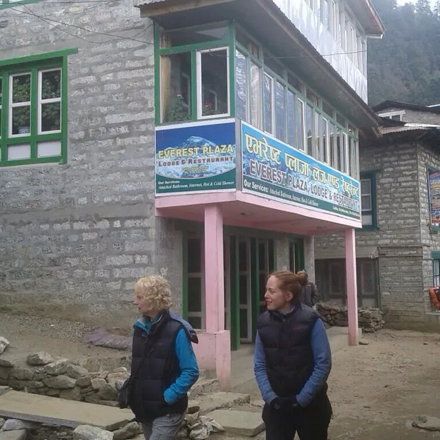 Everest Plaza Lodge & Restaurant Lukla