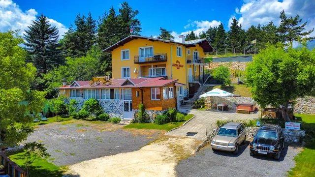 Къща за гости "Марина ливада"