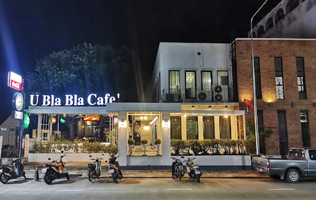 u bla bla By Intrend