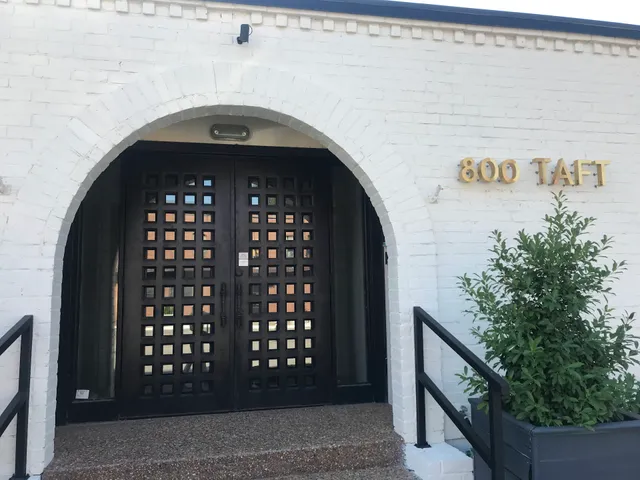 Lindsey Leigh Jewelry