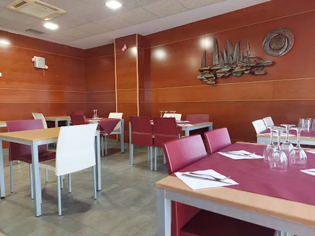 HOSTAL RESTAURANTE BAR TARACENA