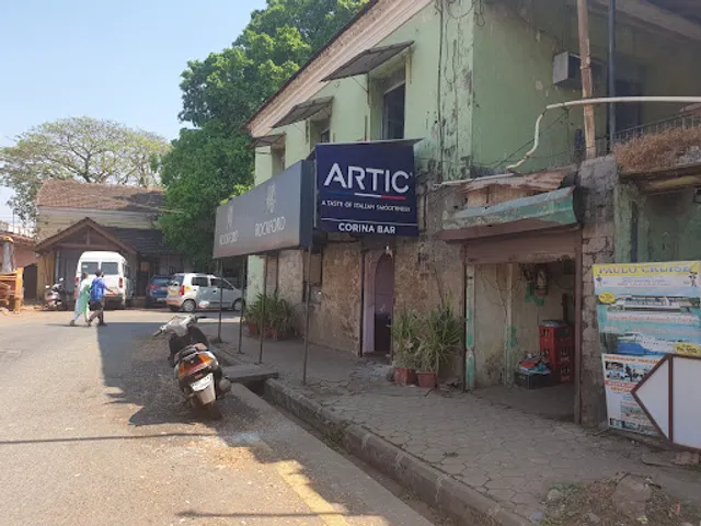 Corina Family Bar And Restaurant