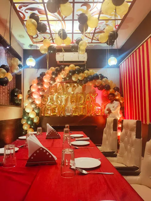 Western Street Café n Restaurant