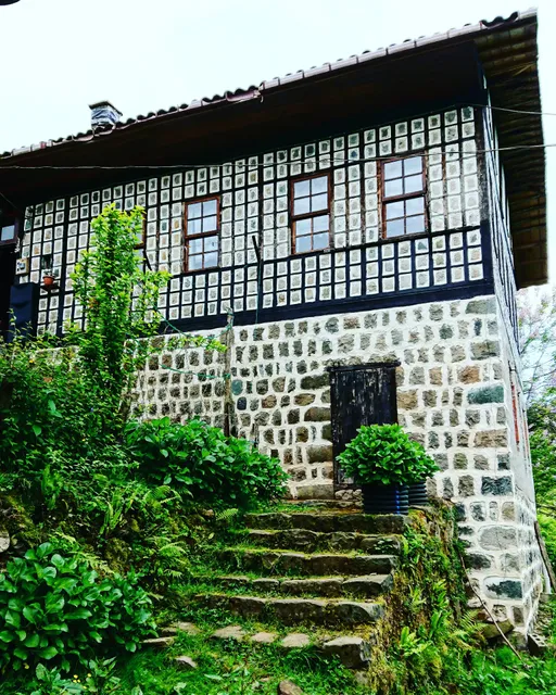 Uzunhasanoğlu Konağı