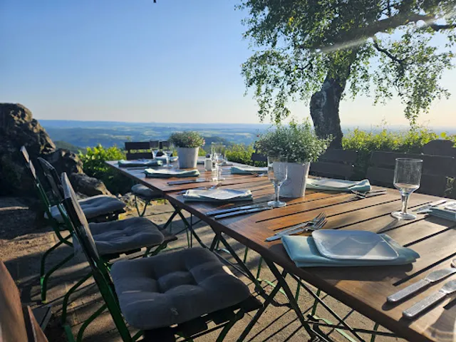 Gasthaus auf dem Oelberg