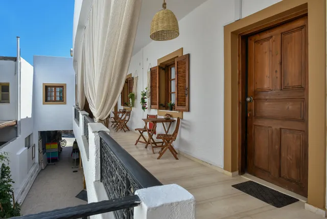 Eva Studios & Apartments