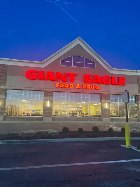 Giant Eagle Supermarket