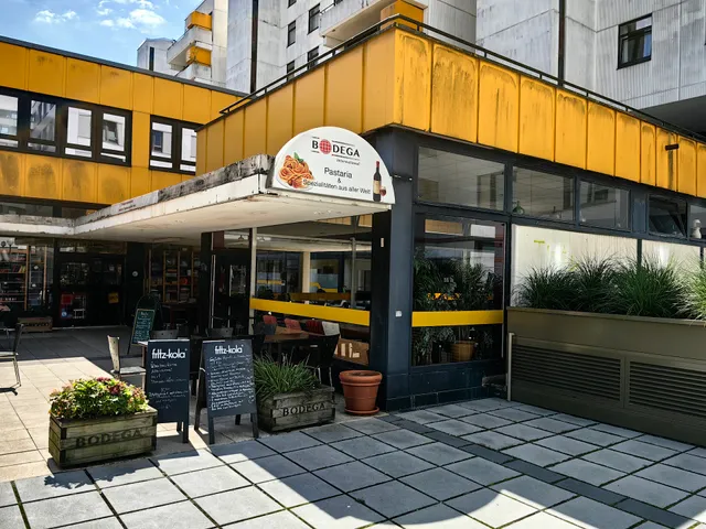 Bodega International