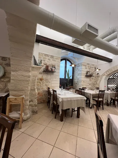 Ristorante Osteria Degli Archi Di Vescera Michele