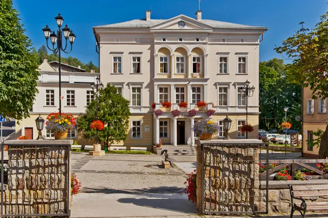 Dom Zdrojowy w Jedlinie Zdroju