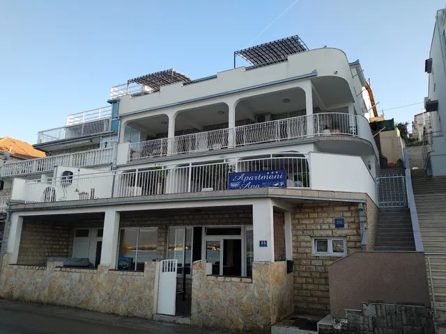 Apartment and Studios Ana