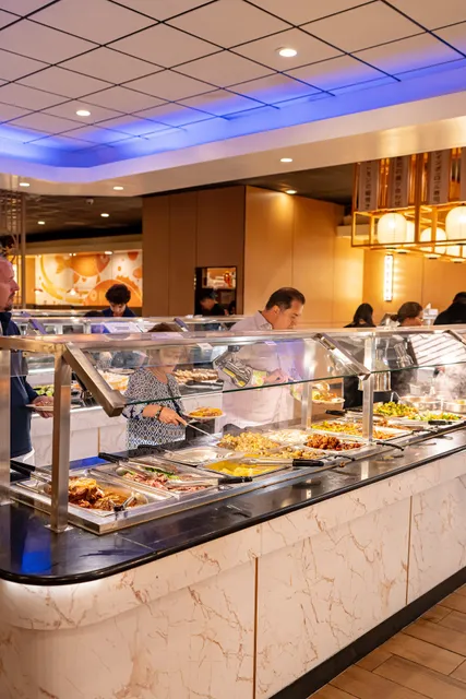 Kizuna Asian Buffet & Sushi