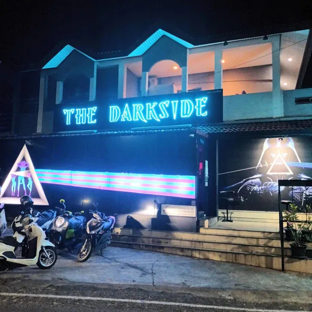 Darkside Gentlemen's Bar & Grill
