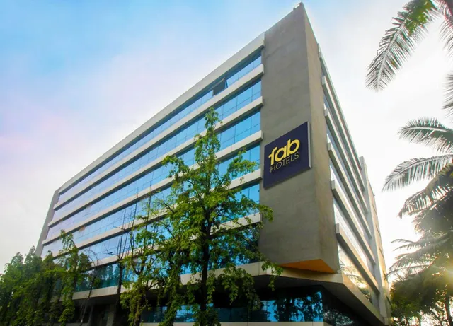 FabHotel Hyson International