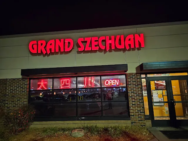 Grand Szechuan Restaurant