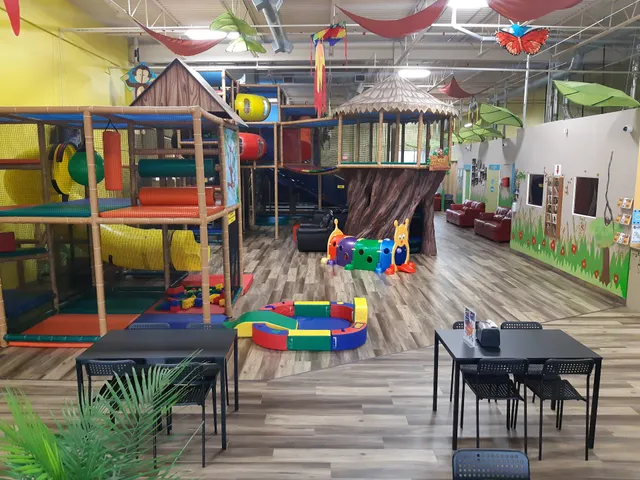 Cheeky Monkeys' Indoor Playland - St Catharines