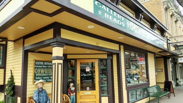 Cowgirls Wholesale Outlet