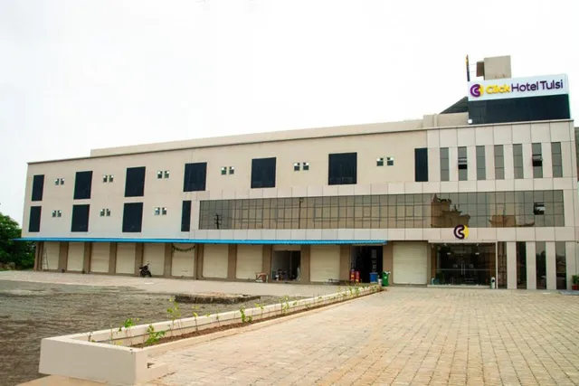 Click Hotel Tulsi Jamnagar