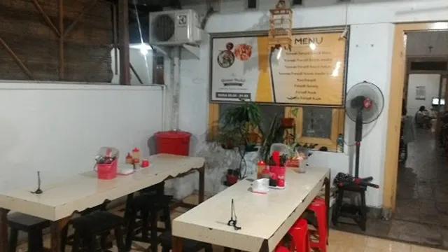 Yammie Pathuk Kemetiran Kidul Yogyakarta