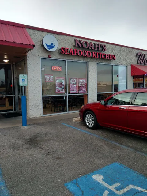 Noah's Seafood Kitchen