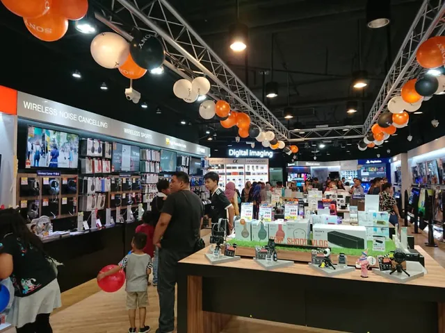 Sony Centre GLTECH, Kompleks Karamunsing (Ground Floor)